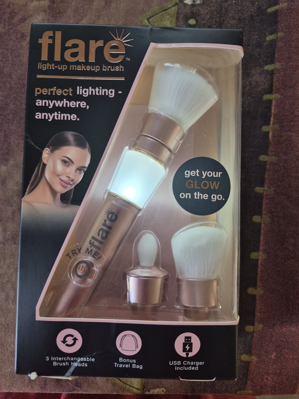 Light-Up Makeup Brush - Rose Gold - Women Skincare Tools